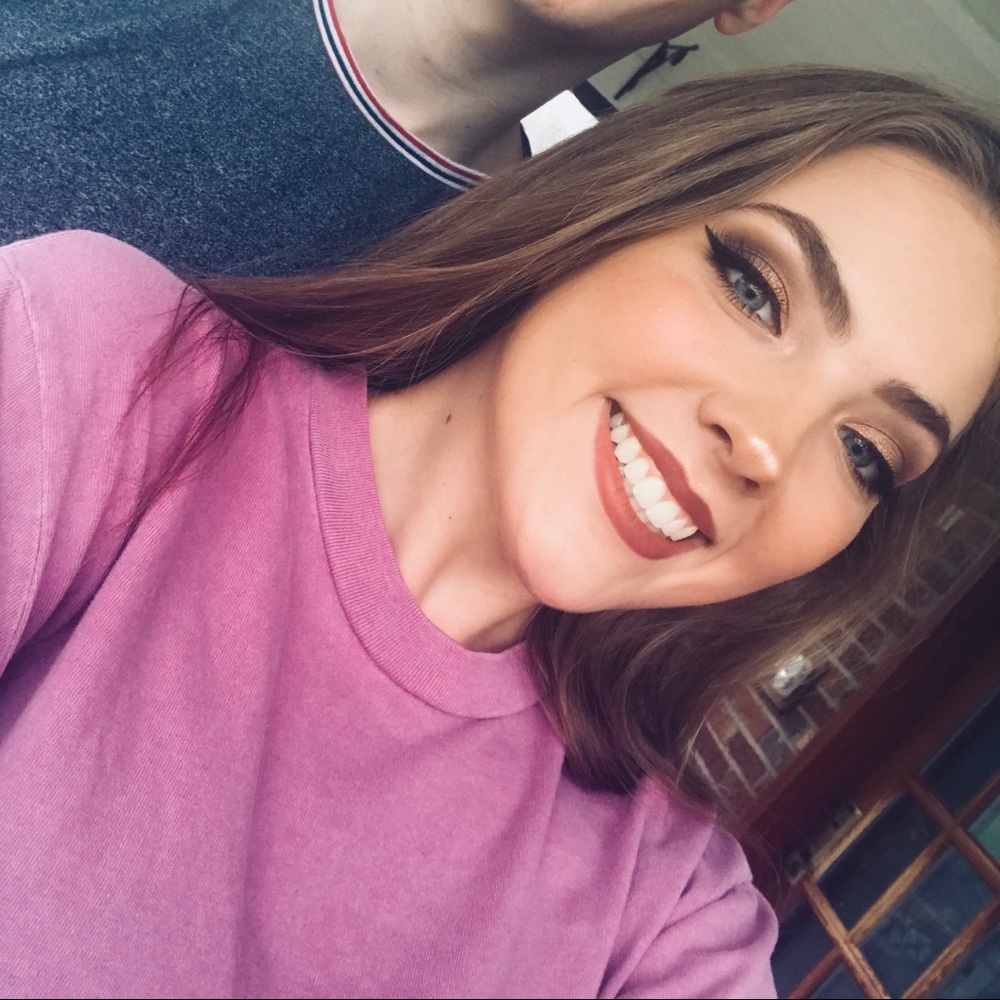 Meet your Posher, Jessica